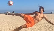 Zlatan: Feriengrüsse vom Venice Beach