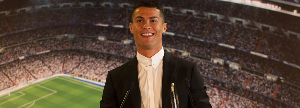 Cristiano Allein Zu Haus 4 4 2 Com
