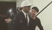 Dani Alves wird am Geburtstag überrascht