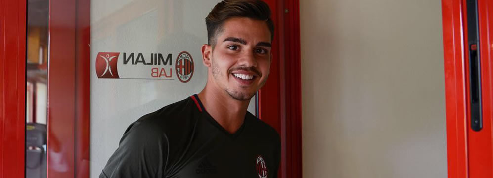 Andre Silva Milan Transfer