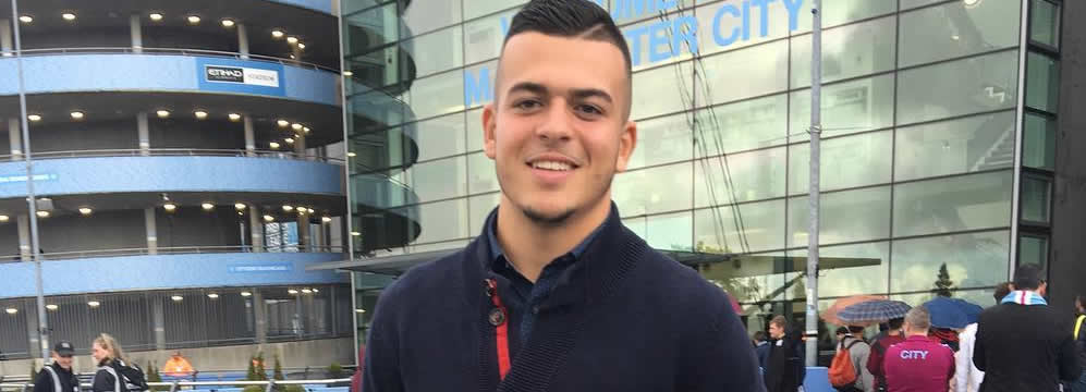 Ganz bitter FCSGStürmer Lorenzo Gonzalez hat das Kreuzband gerissen