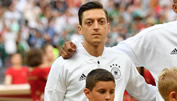 Mesut Özil DFB