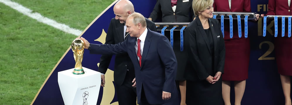 WM-Pokal Infantino Putin