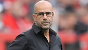 Leverkusen will mit Trainer Peter Bosz verlängern