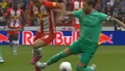 Sergio Ramos mit Brutalo-Foul in Freundschaftsspiel