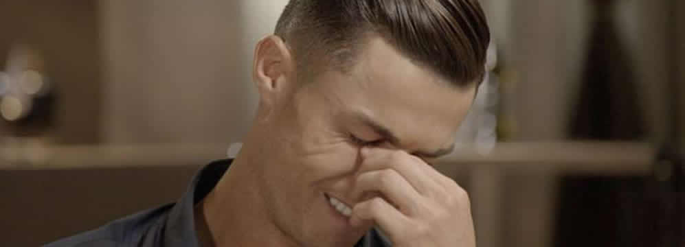 Cristiano Ronaldo weint
