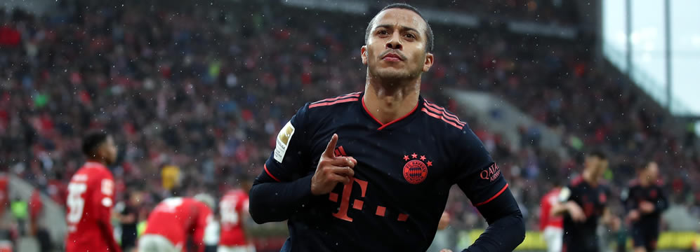 https://www.4-4-2.com/wp-content/uploads/2020/02/Thiago-FC-Bayern-997-03.jpg