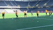 YB: Profis und Spieler werden im Training überrascht