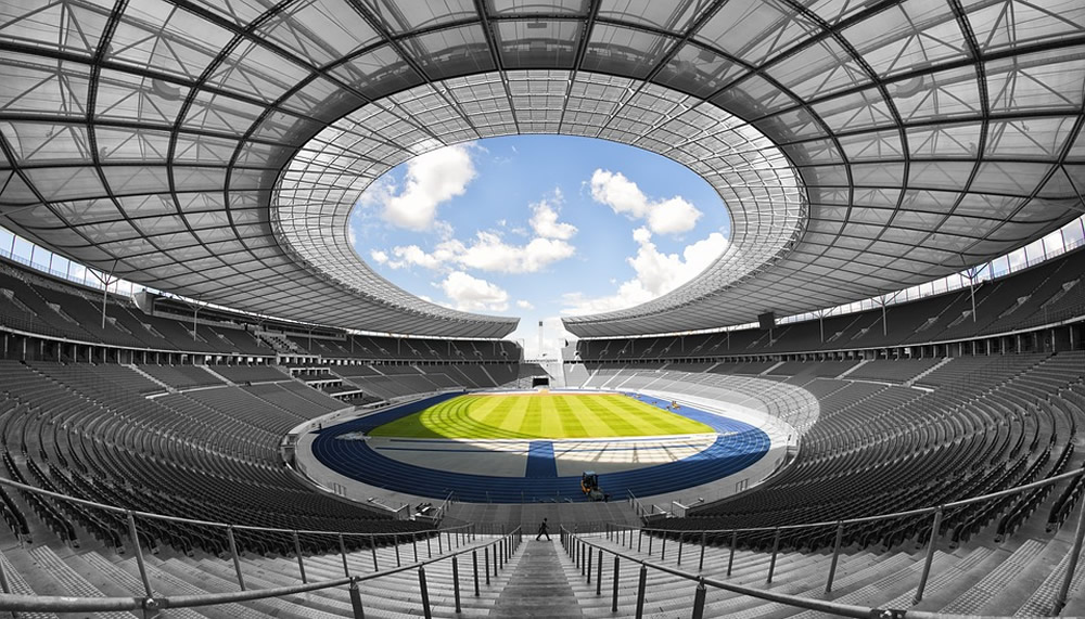 UEFA lässt Rückkehr der Zuschauer in die Stadien zu