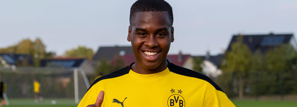 Jamie-Bynoe-Gittens-BVB-997.jpg