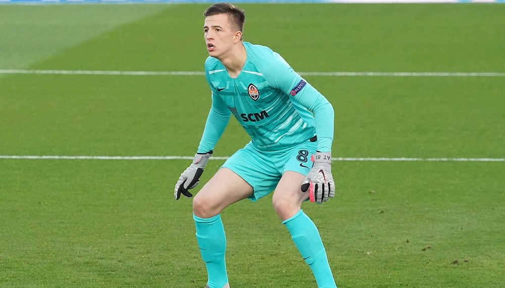 Anatoliy Trubin im Visier von zwei Londoner Klubs