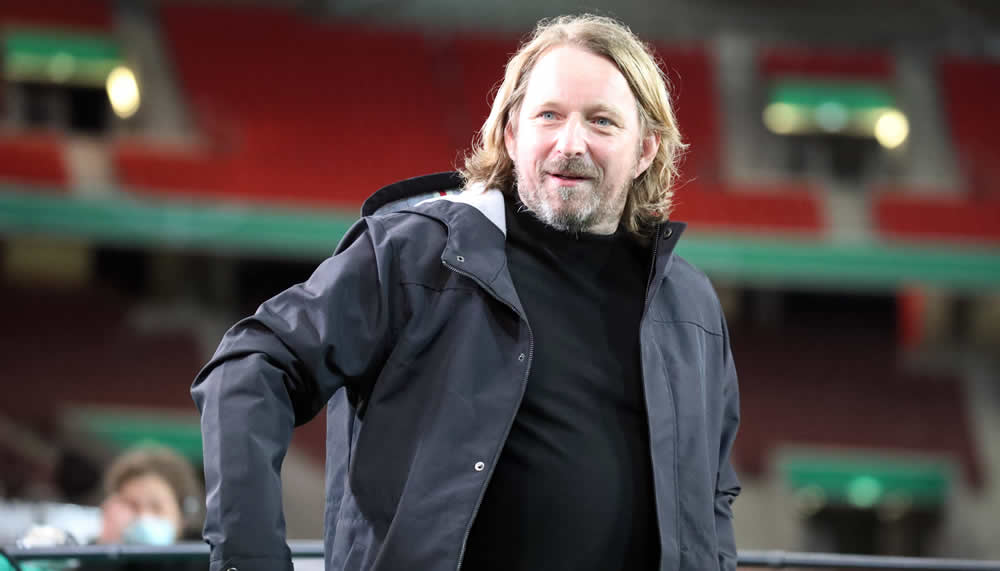 Mislintat wird zu BVB-Gerüchten befragt