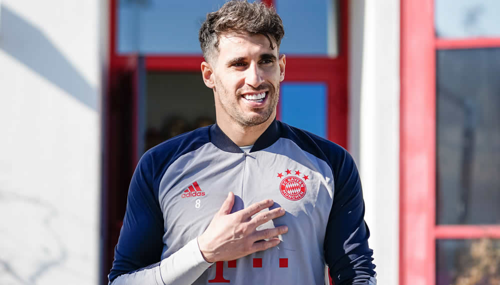 Der FC Bayern verkündet den Abschied von Javi Martinez