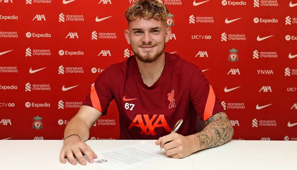 Der FC Liverpool bindet Supertalent Harvey Elliott