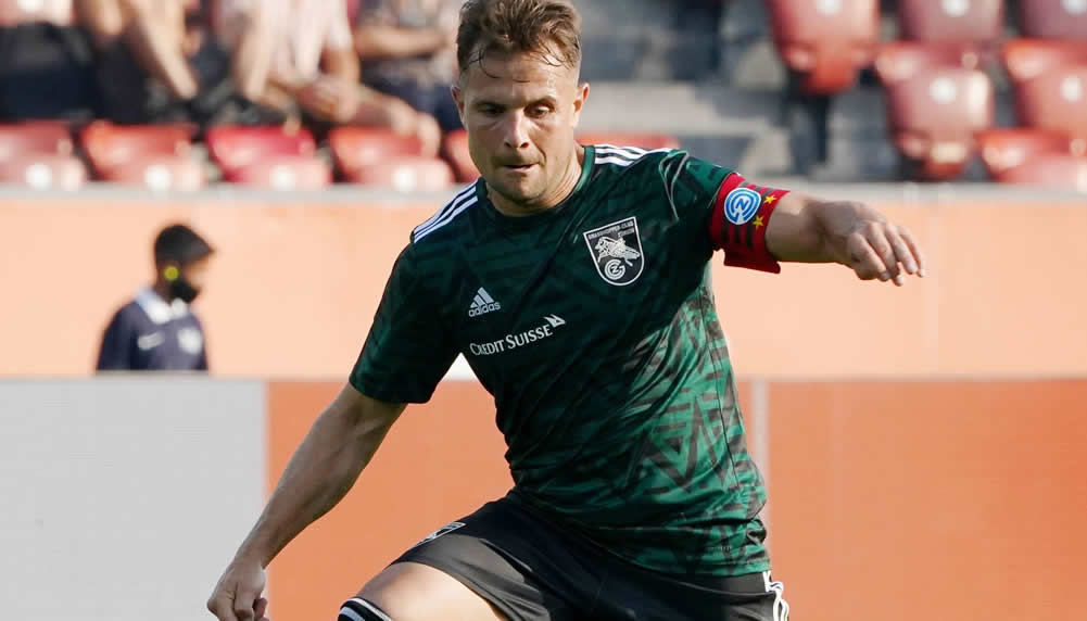 Perfekt Amir Abrashi kehrt zu den zurück