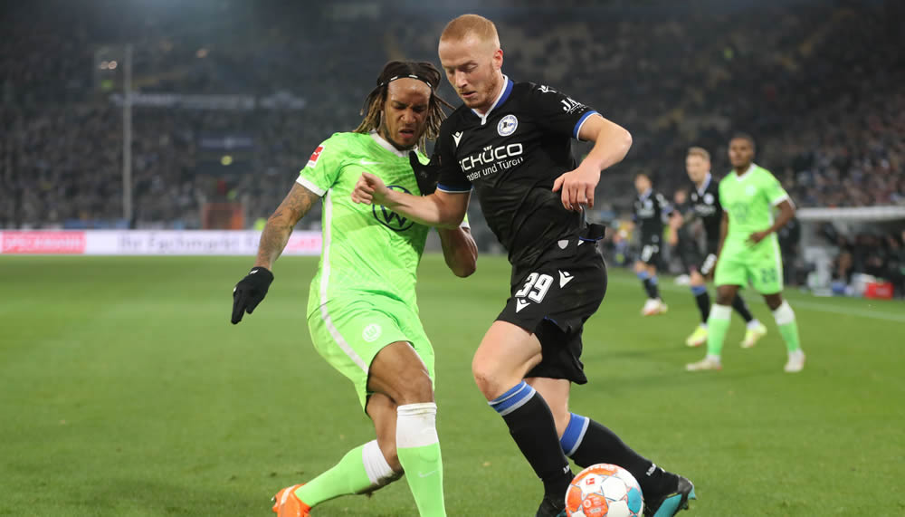 Ademi weiter obenauf, Mbabu & Akanji patzen