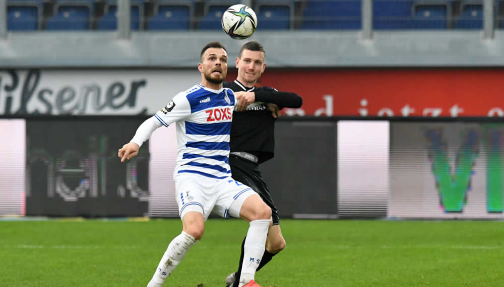 Ademi trifft wieder, Kobel verursacht Penalty