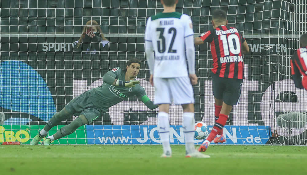 Im Video: Überragender Yann Sommer hält zwei Penaltys