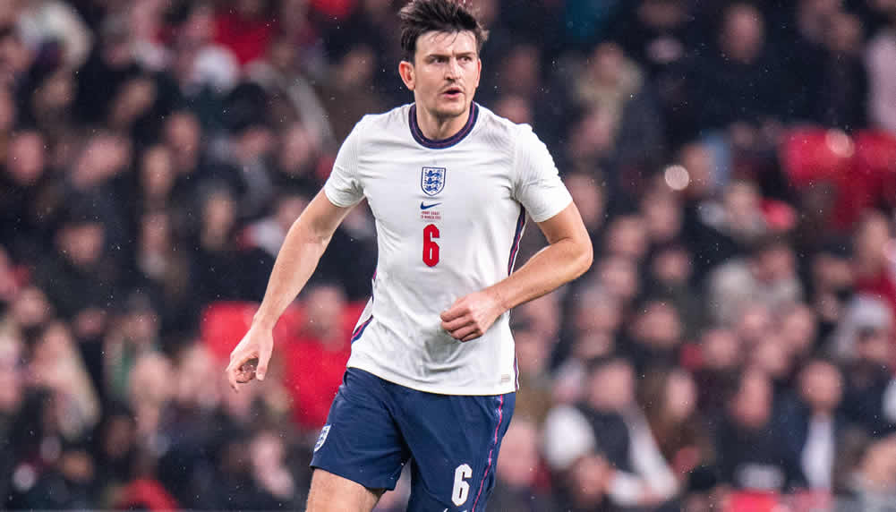 Harry Maguire wird von englischen Fans im Wembley ausgebuht