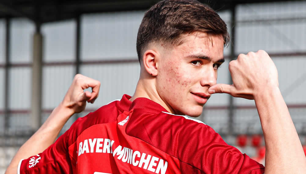 Perfekt Der FC Bayern verpflichtet ein Schweizer Talent vom FC Aarau
