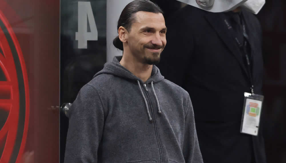 Zlatan Ibrahimovic teast im Internet mit dem Rücktritt