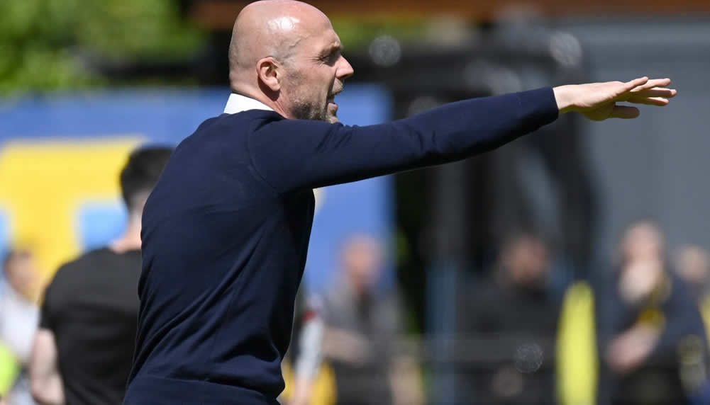 Offiziell: Ajax präsentiert seinen neuen Trainer