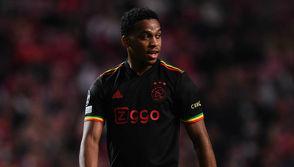 FC Bayern hat bereits Gespräche mit Ajax-Verteidiger Timber geführt