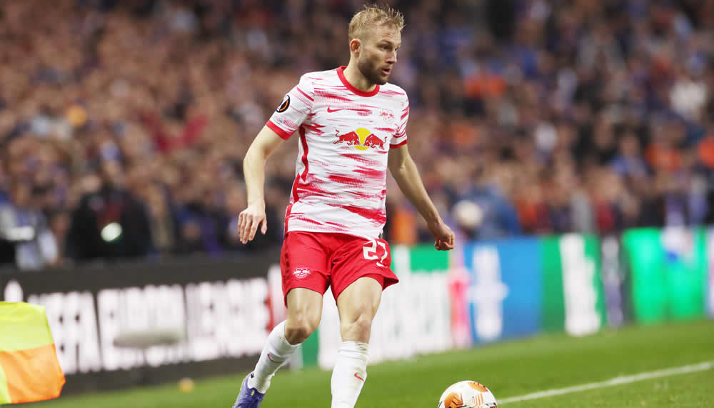 FC Bayern bereitet erstes Angebot für Konrad Laimer vor