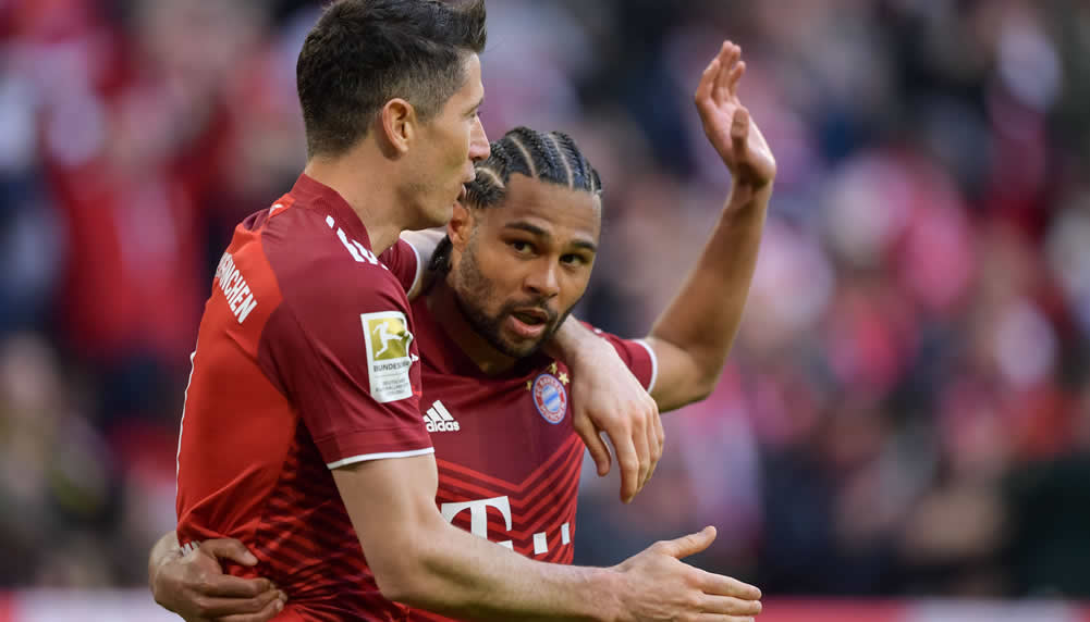 Bis zu 7 Spieler könnten den FC Bayern im Sommer verlassen