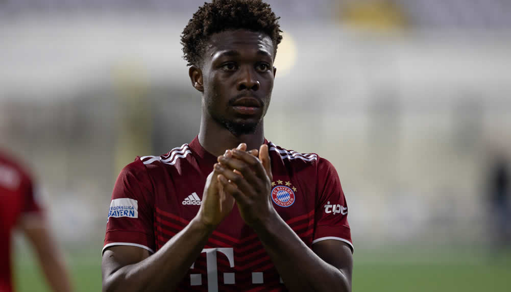 Bayern-Youngster Christopher Scott wechselt in Kürze