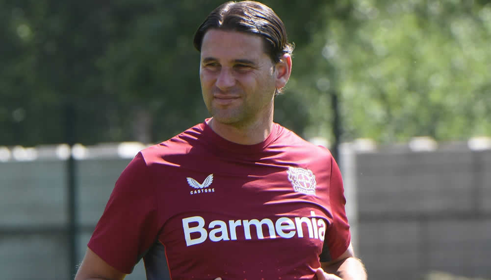 Leverkusen als Titelkandidat: Trainer Gerardo Seoane wehrt sich nicht