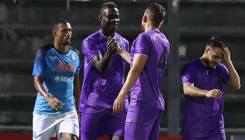 Balotelli: Einsatz mit Adana Demirspor statt Gespräche mit Sion