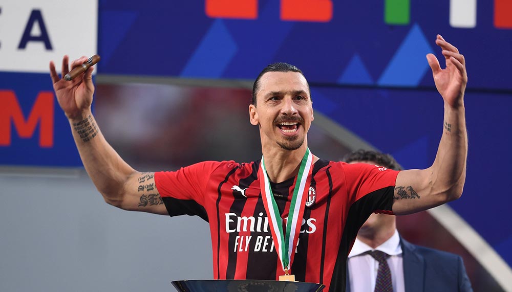 Milan macht es offiziell: Ibrahimovic hat bis Sommer 2023 unterschrieben