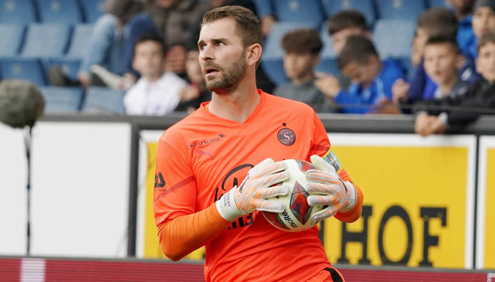 Jeremy Frick gibt Servette-Treueschwur ab
