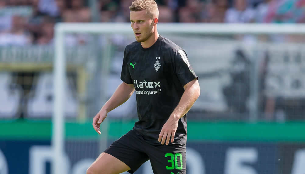 Nico Elvedi schwärmt von der Stimmung bei Gladbach