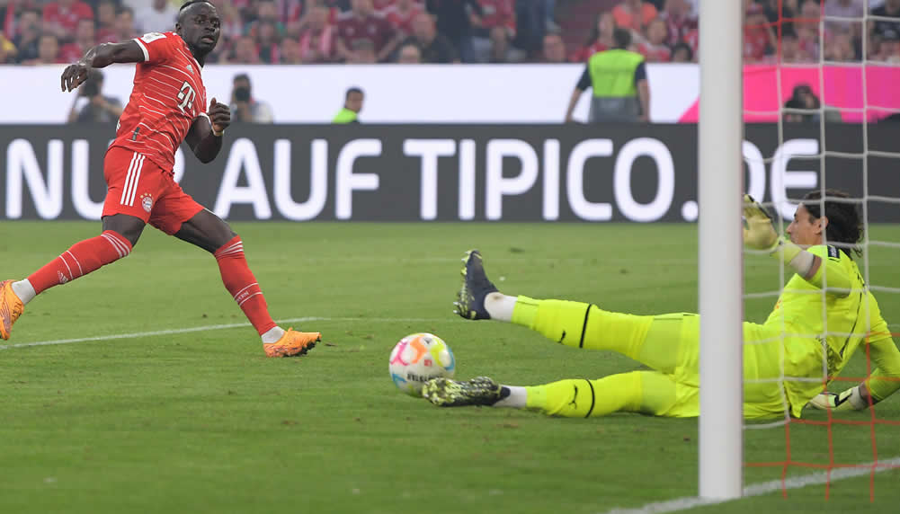 Yann Sommer pulverisiert gegen die Bayern den Paraden-Rekord