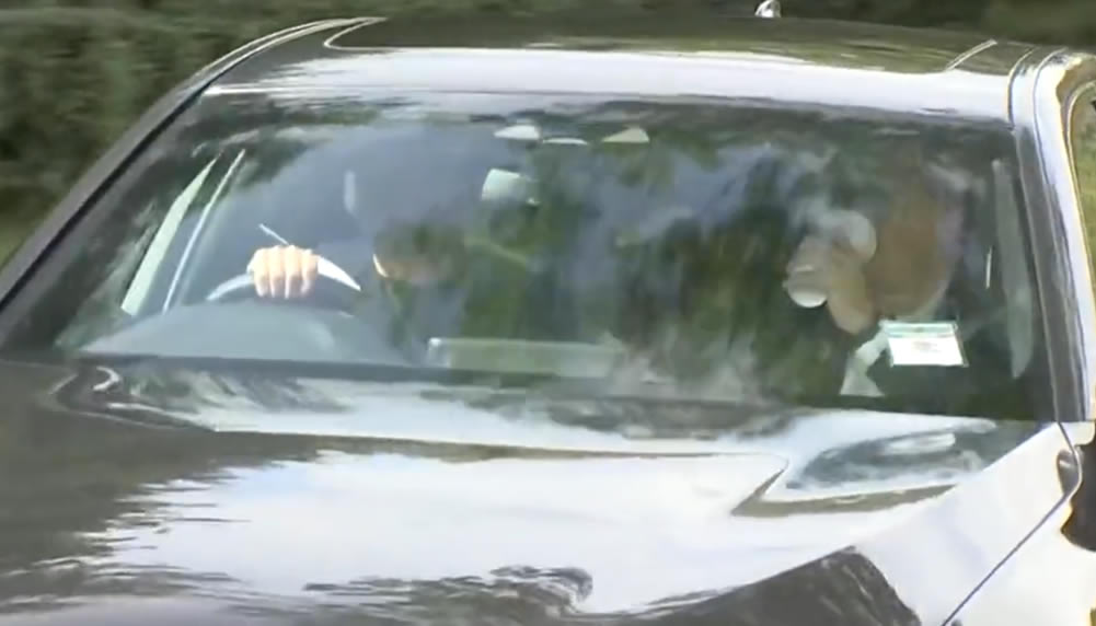 Graham Potter ist auf dem Chelsea-Trainingsgelände angekommen