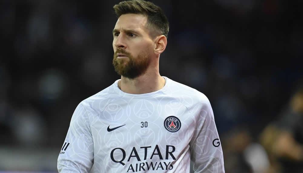 Lionel Messi bekommt eine Statue vor dem Camp Nou