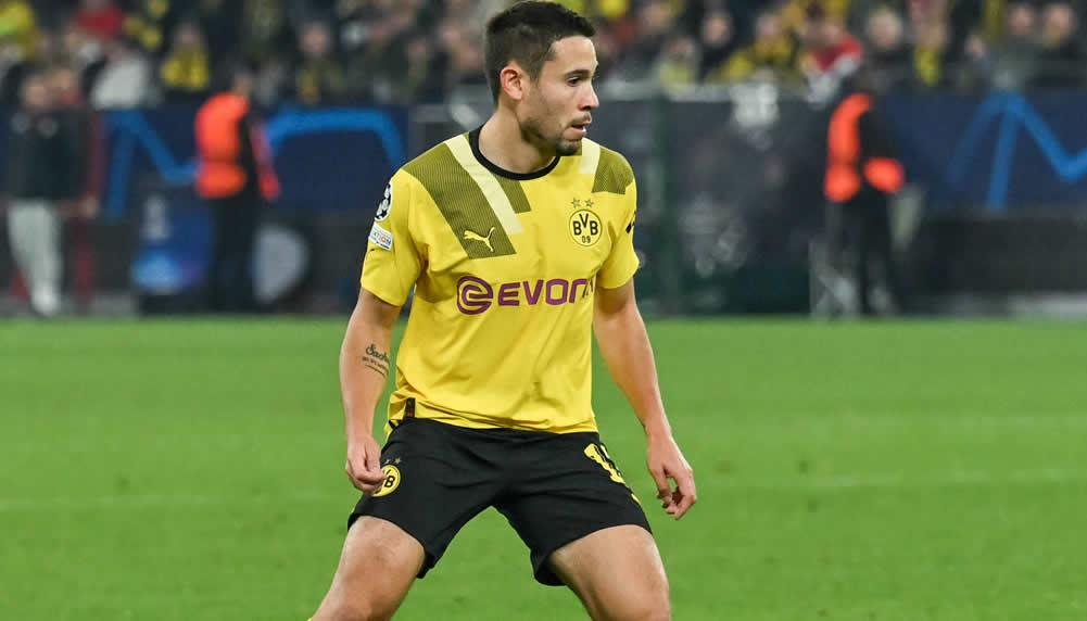 Borussia Dortmund bietet Raphaël Guerreiro bislang keinen neuen Vertrag an
