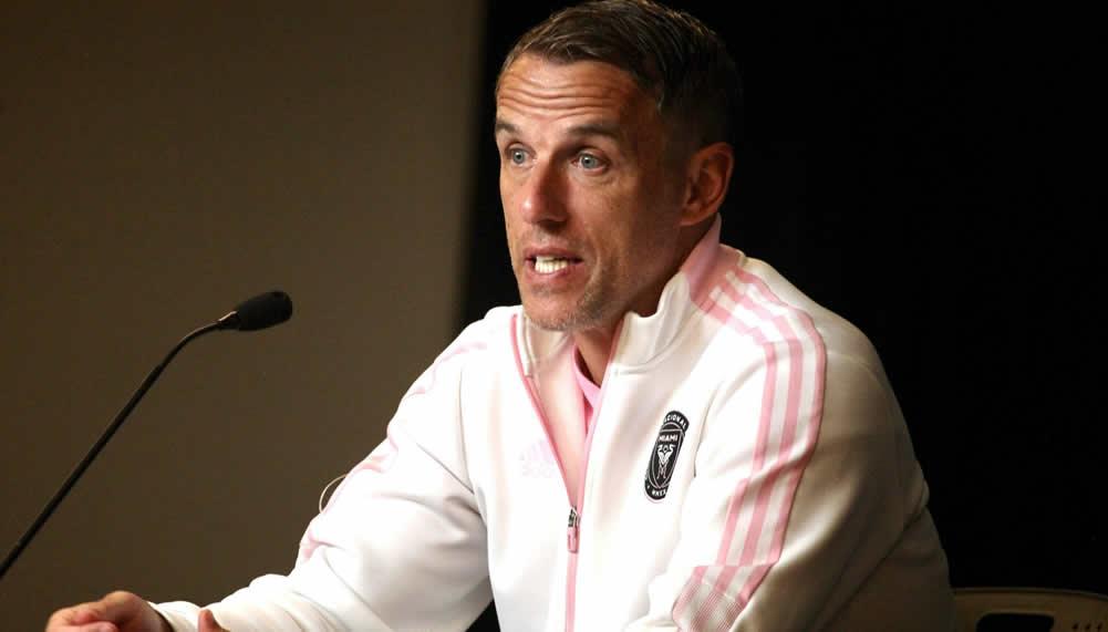 David Beckham hält bei Inter Miami an Trainer Phil Neville fest