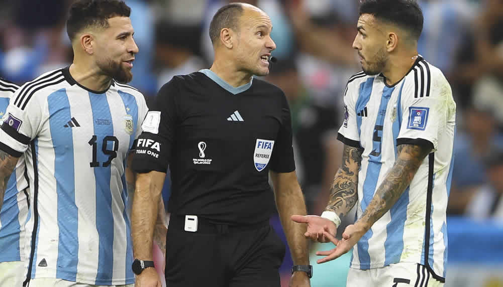 WM-Flop-Schiri Mateu Lahoz tritt zurück