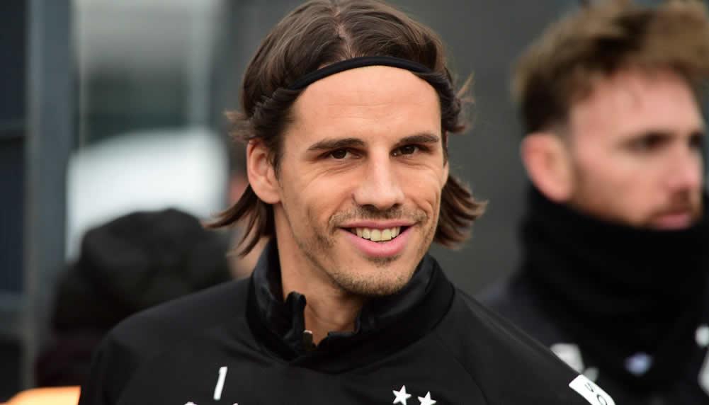 Der FC Bayern bietet Yann Sommer einen Vertrag mindestens bis 2025