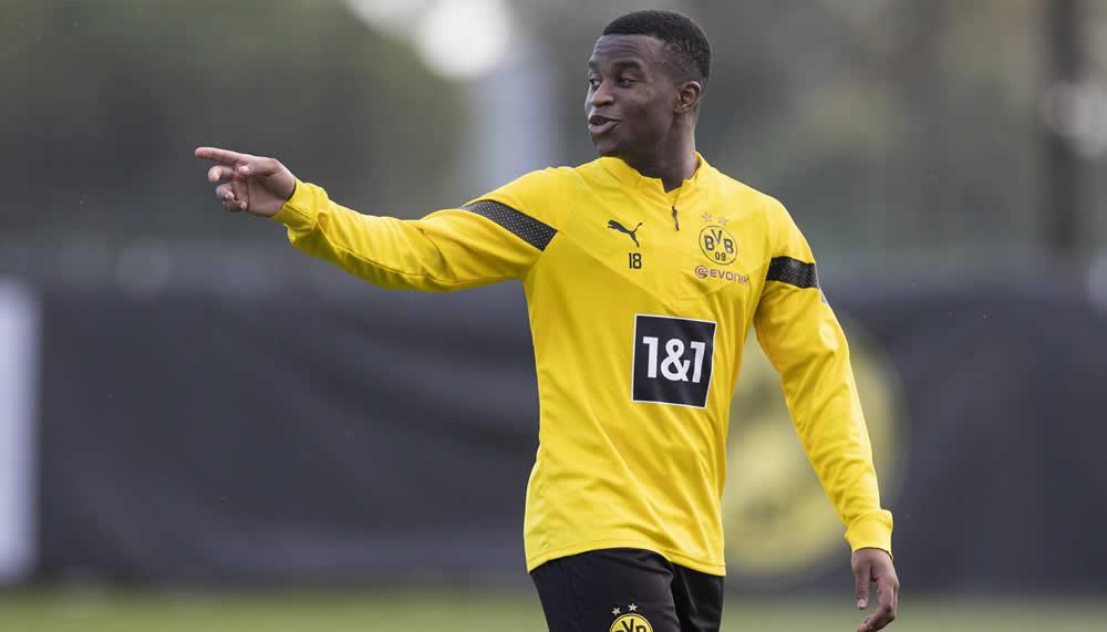 BVB: Newcastle United unterbreitet Youssoufa Moukoko ein Angebot