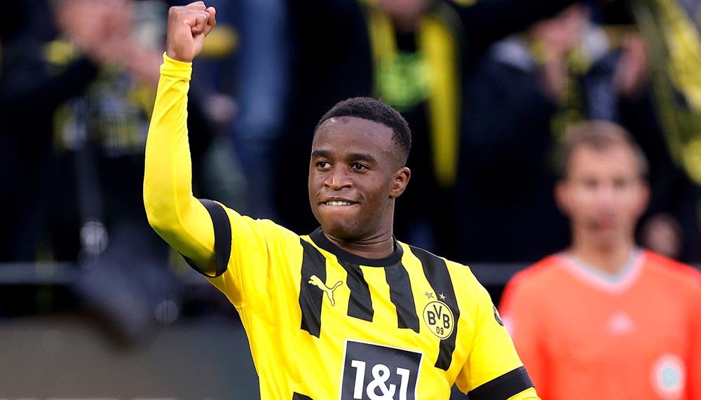 Moukoko verlängert beim BVB: «Entscheidung des Herzens»