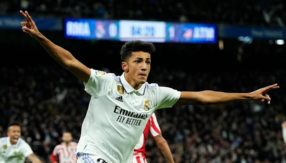 Im Derby: Real Madrid feiert 18-jährigen Youngster