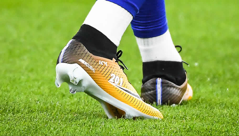 Kylian Mbappé trägt gegen die Bayern besondere Schuhe