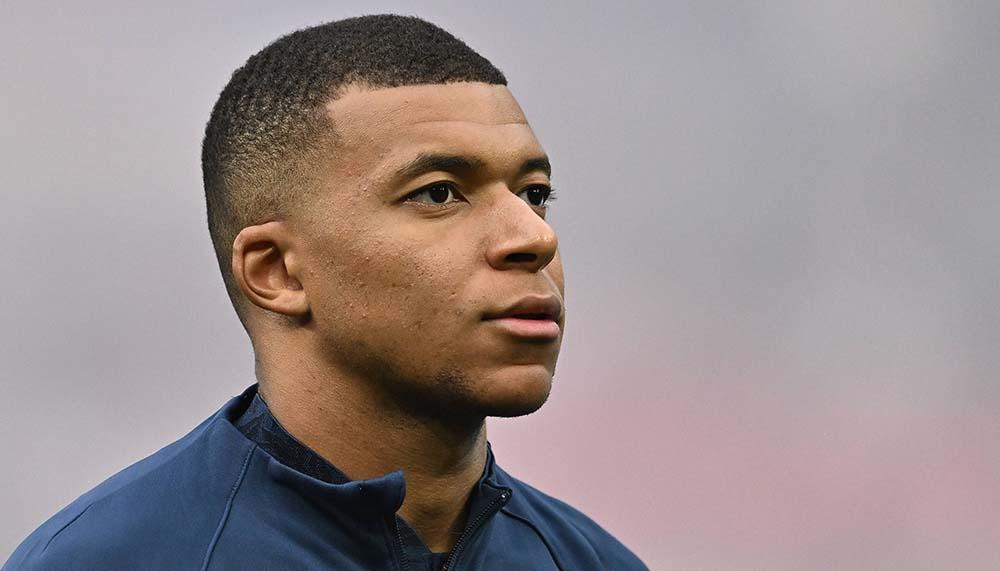 Kylian Mbappé steigt bei PSG wieder ins Training ein