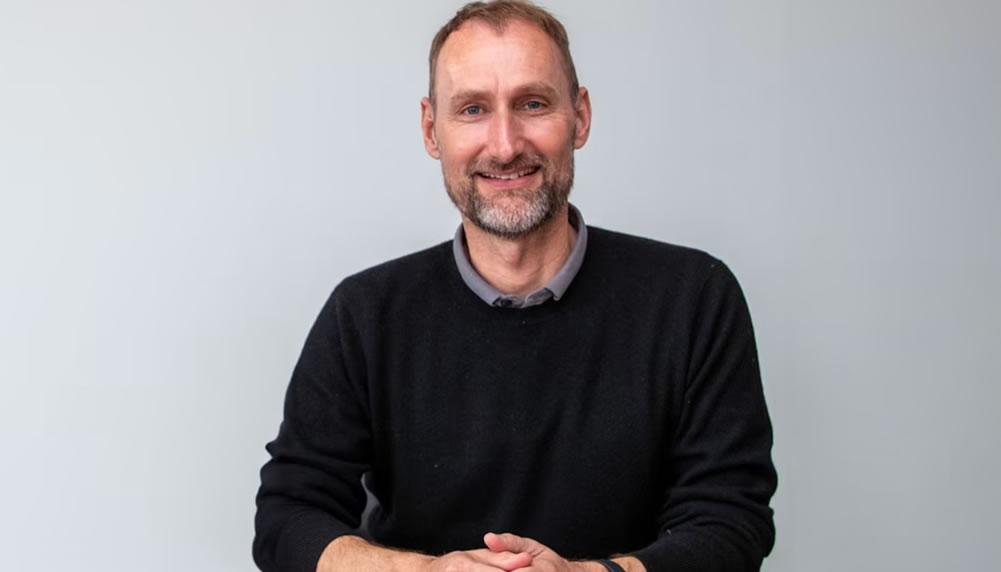 Die Bayern verlängern mit Nachwuchsleiter Jochen Sauer