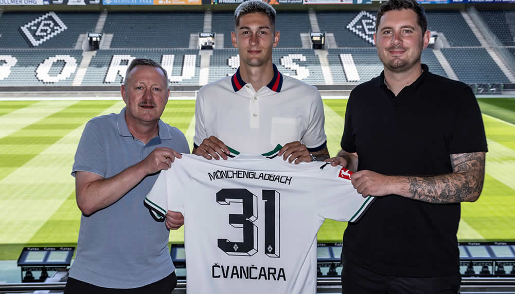 Fix Gladbach nimmt Stürmer Tomas Cvancara unter Vertrag
