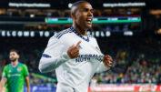 Douglas Costa